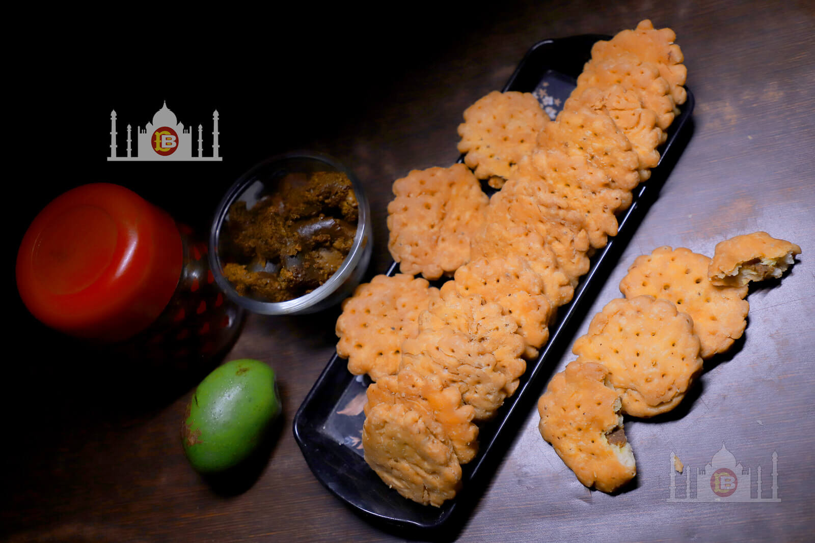 Achari Mathri